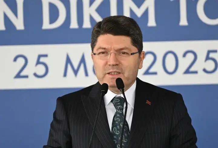 Adalet Bakanı Yılmaz Tunç'tan Özel'e ''boykot'' tepkisi