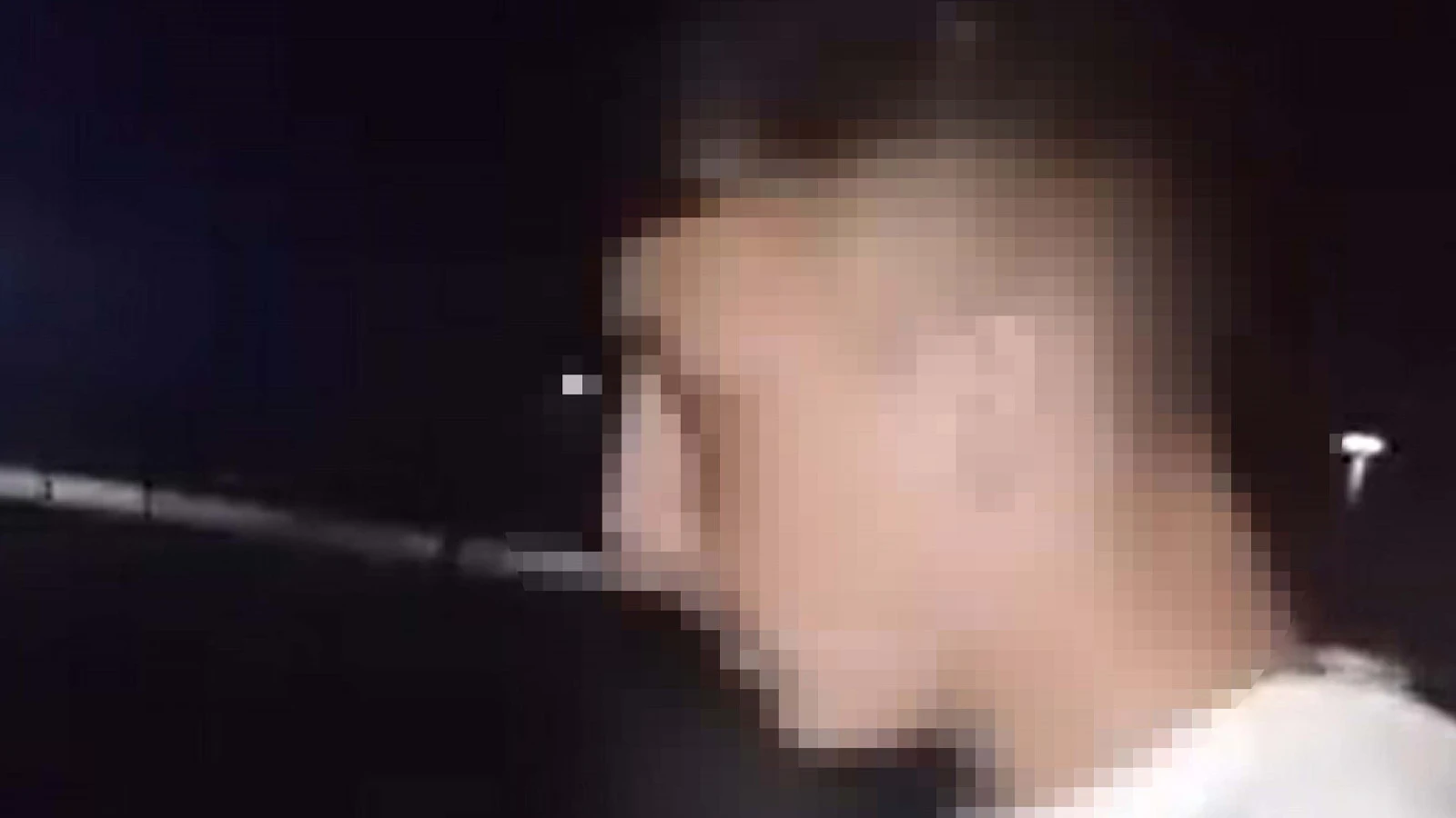 Lİse öğrencisi, parka çağırdığı genci darbetti