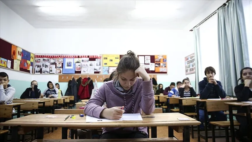 İstanbul'da yarın 84 bin 626 öğrenci bursluluk sınavına girecek
