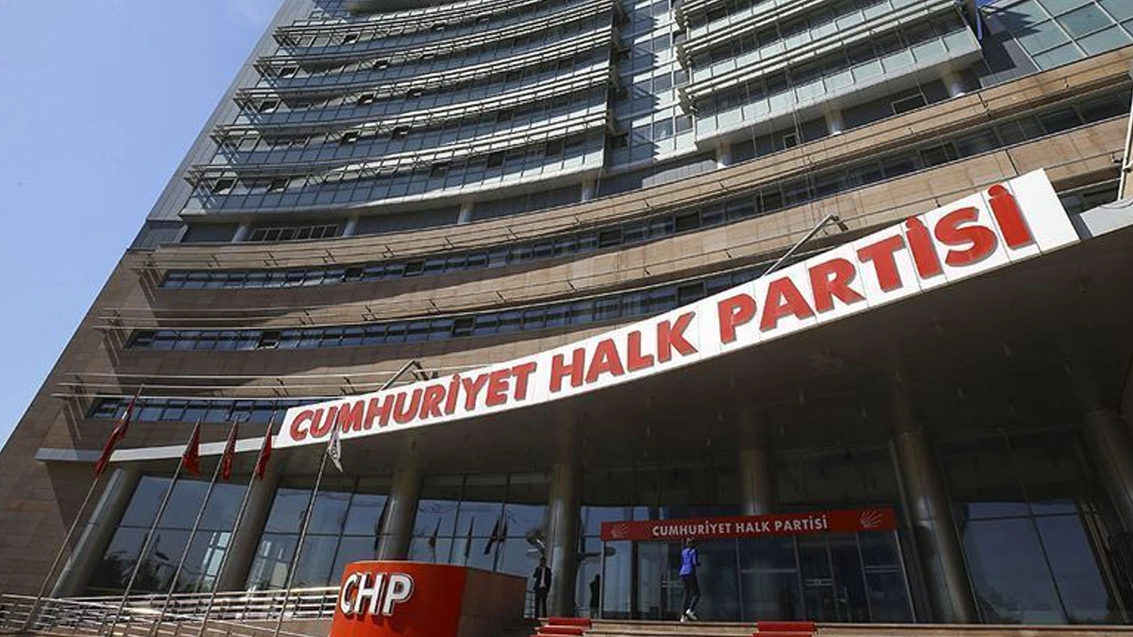 CHP İstanbul İl Kongresi’nin iptali davası ertelendi