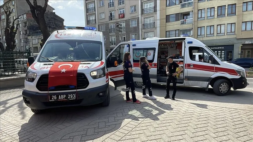 Eskişehir'de sahipsiz köpeğin saldırısına uğrayan 2 çocuk yaralandı
