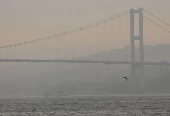 İstanbul Boğazı'nda gemi trafiği çift yönlü kapatıldı