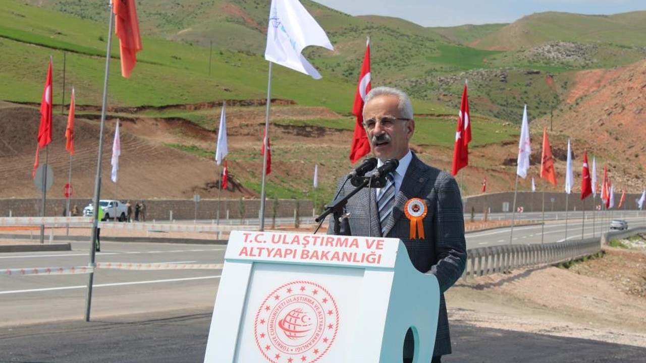 Müjdeyi Bakan Uraloğlu verdi: Siirt'e tren geliyor