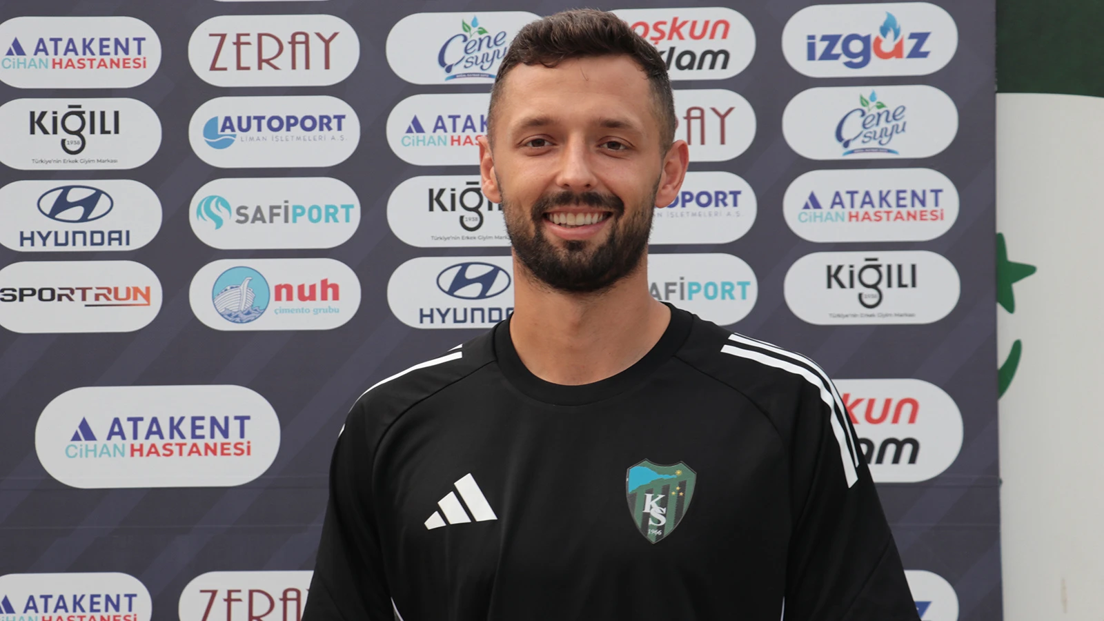Kocaelispor'da yeni transfer Mateusz Wieteska sakatlandı