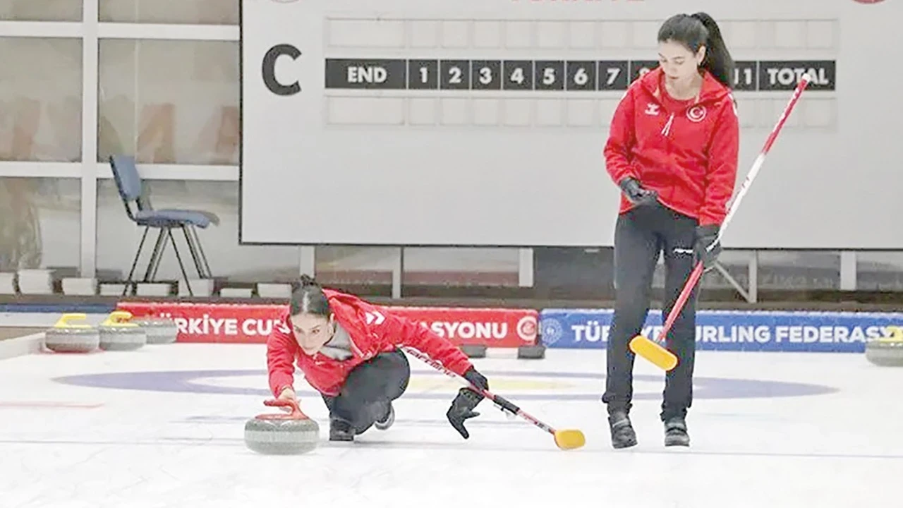 Türkiye’nin Curlingde Hedefi 2030 Kış Olimpiyatları Kürsüsü