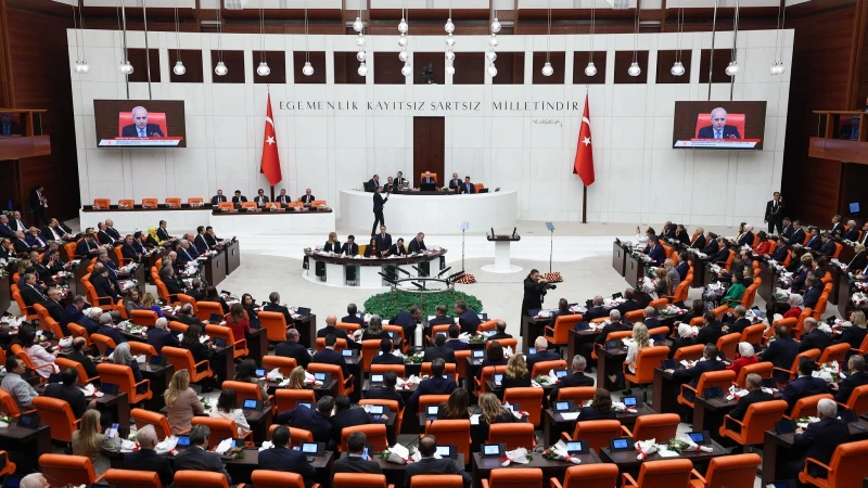 Fon Teklifi TBMM Genel Kurulunda Kabul Edilerek Yasalaştı