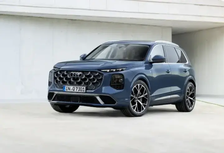 Yeni Audi Q7den Çarpışma Testi
