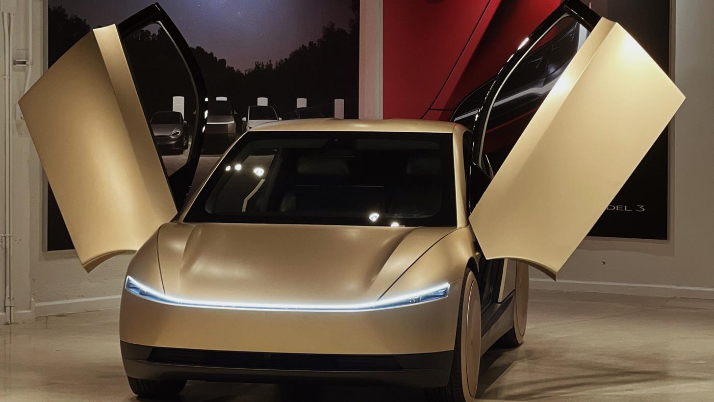 Tesla’nın Cybercab merkezli otonom devrimi direksiyona takıldı