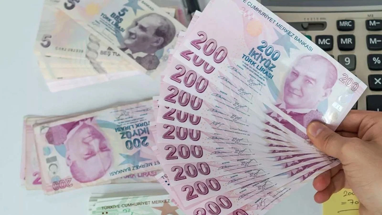 İhtiyaç kredisi faizlerinde son durum: 200 bin TL çek, 350 bin TL öde!
