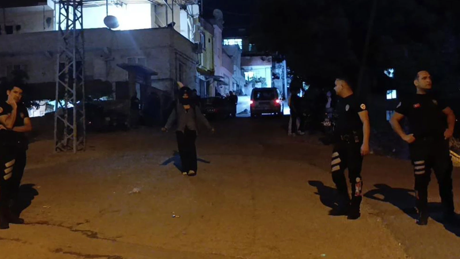 Asker eğlencesi kanlı bitti: Çok sayıda kişi yaralandı