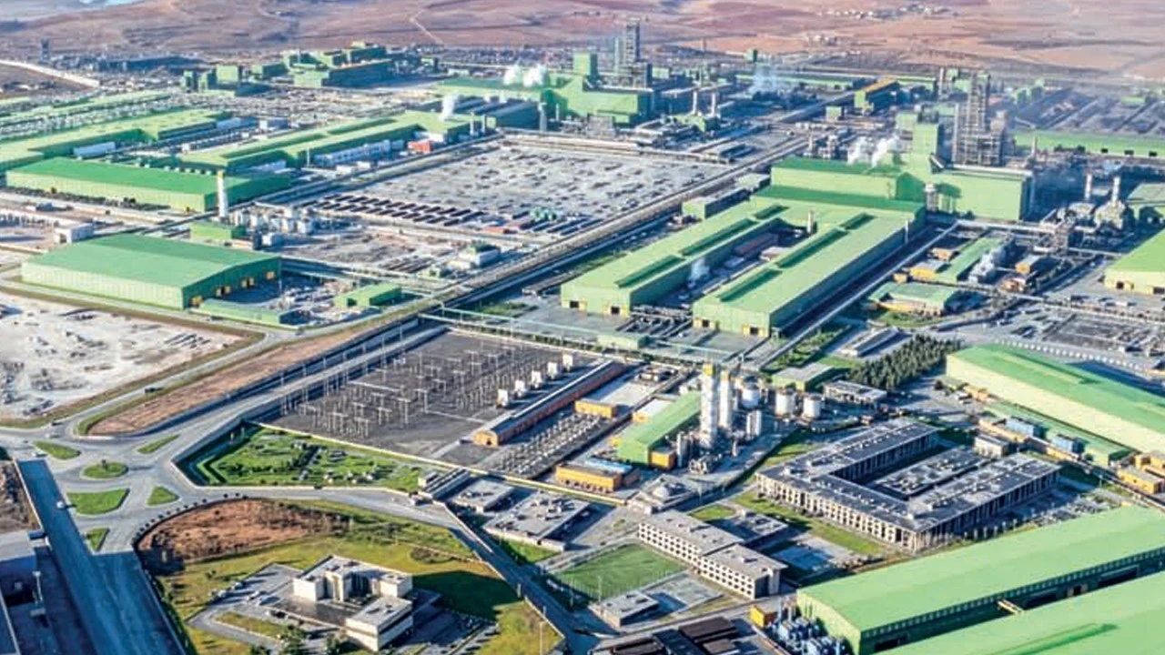 2,5 milyar dolarlık yatırımla çelikte ilk 20’ye girecek