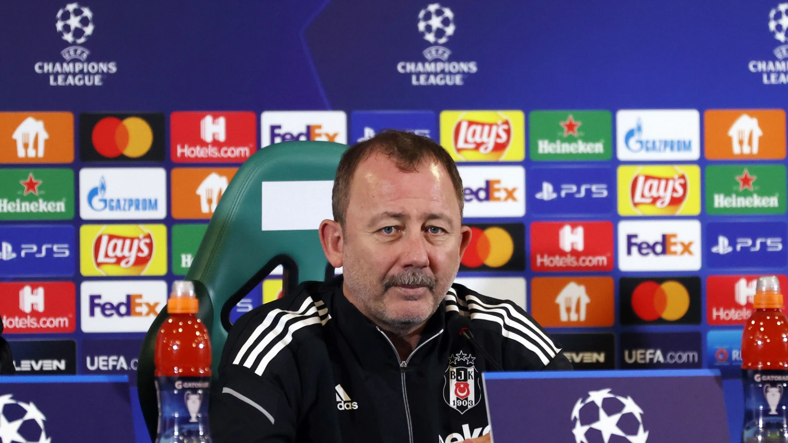 Beşiktaş Sergen Yalçın'ı KAP'a bildirdi, 2 yıllık sözleşme