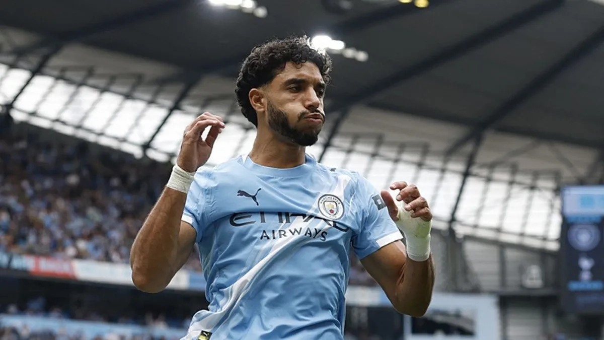 Manchester City'e Omar Marmoush'tan kötü haber!