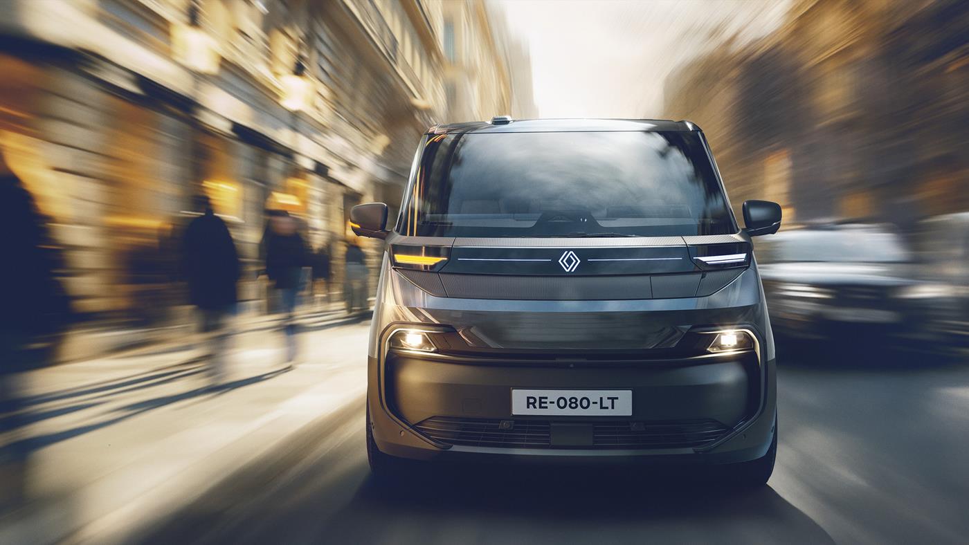 Renault, 800V mimarisine sahip ilk elektrikli aracını tanıttı: Yeni Trafic E-Tech