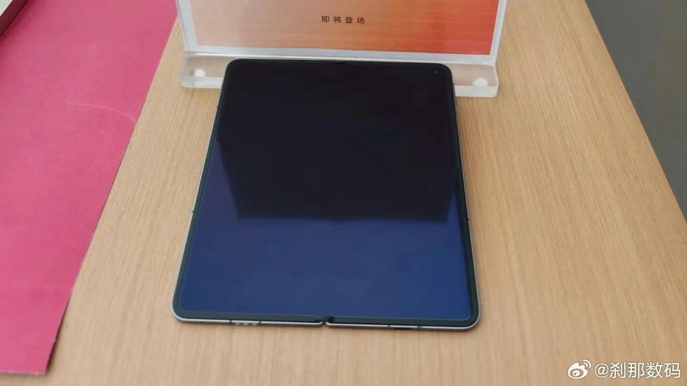 Oppo Find N6'da katlanma izi neredeyse ortadan kalkıyor: Üretim süreci görüntülendi