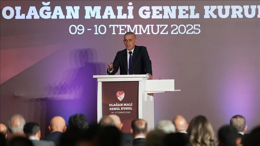 TFF Başkanı Hacıosmanoğlu: Kulüpler Birliği ile hakemlik sistemi konusunda çalışıyoruz