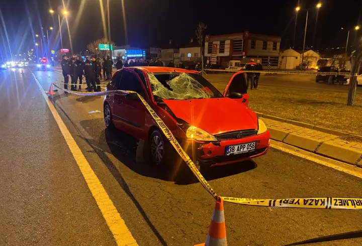 Otomobilin çarptığı yaya öldü
