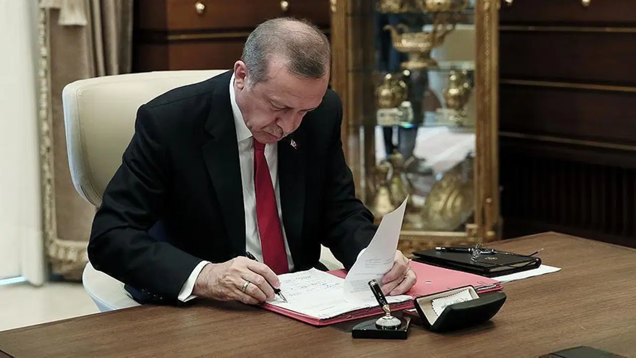 Resmi Gazete'de Yayımlandı... Erdoğan'dan Hazine Ve Maliye Bakanlığı'na Kritik Atama