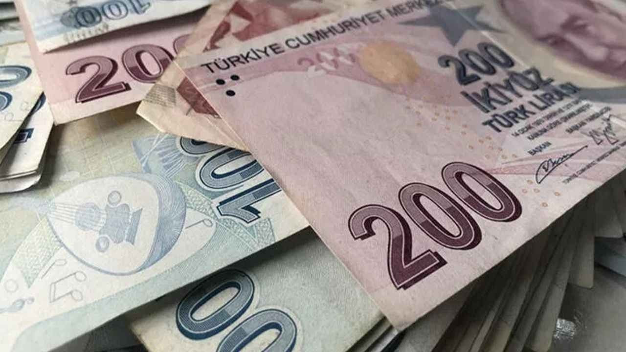Hazine 46,9 milyar lira borçlandı
