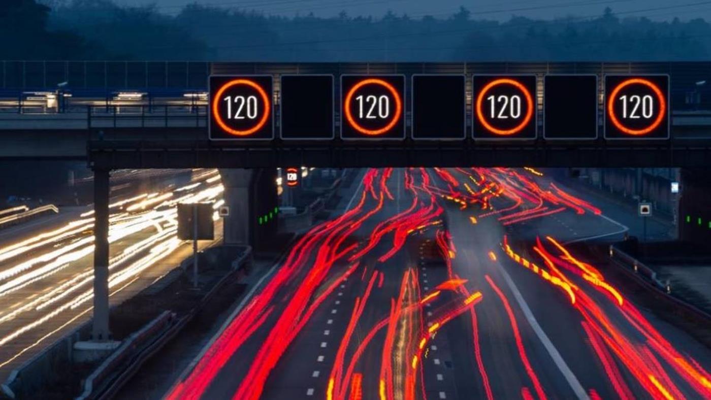 Trafik cezalarında yüzde 10 hız sınırı toleransı kalkıyor!