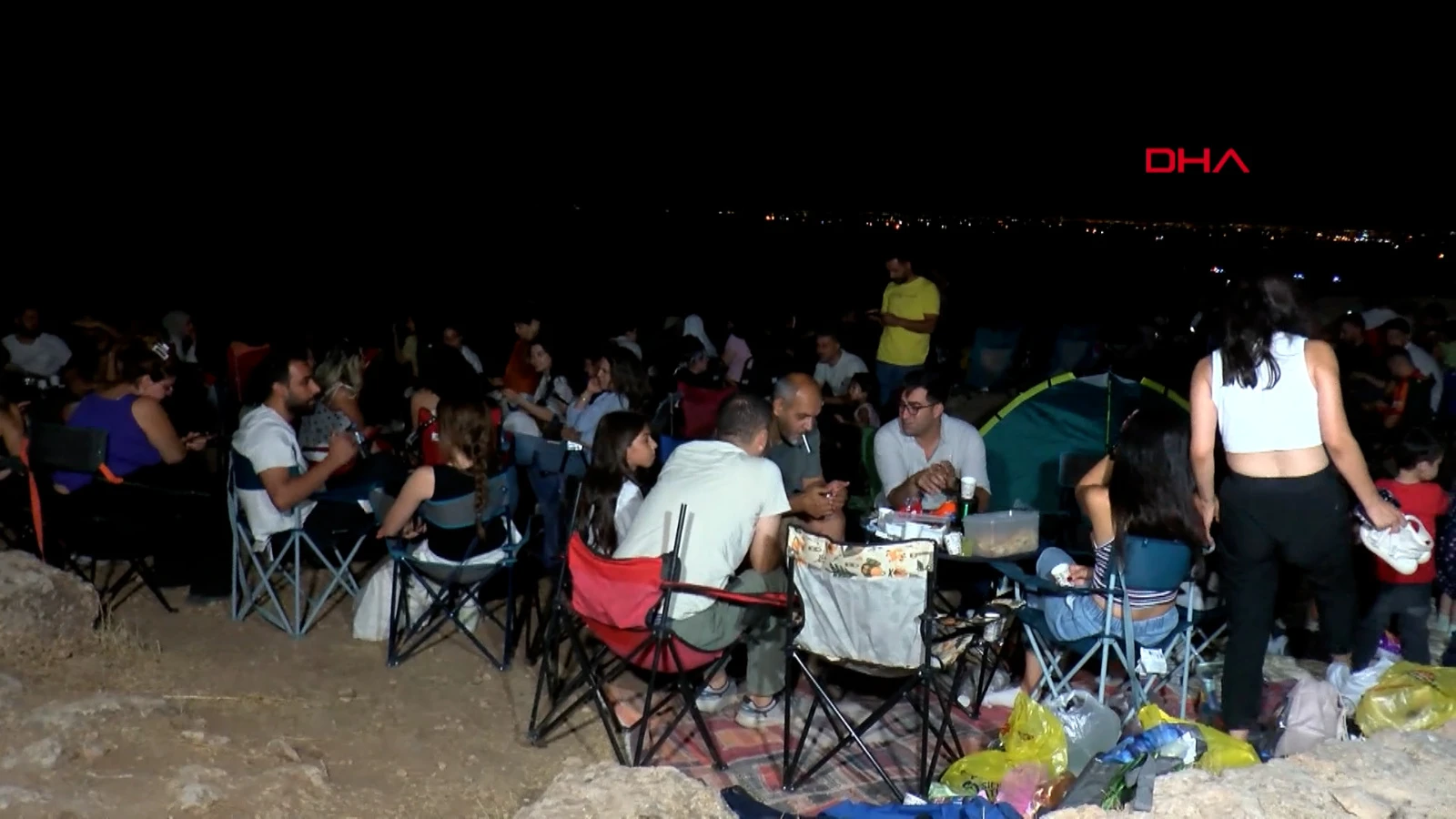 Tarihi Zerzevan Kalesi'nde meteor yağmuru seyri