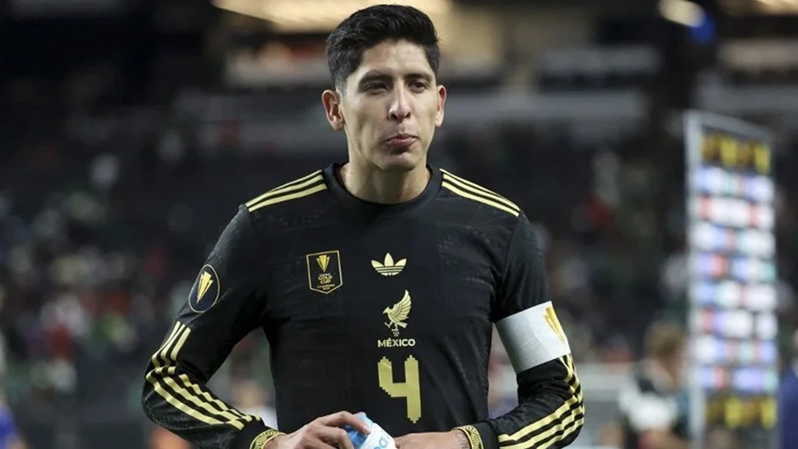 Fenerbahçe'de Edson Alvarez transferi resmen açıklandı
