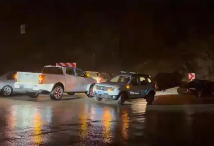 Adana'da Feke, Saimbeyli ve Tufanbeyli'yi bağlayan kara yolu ulaşıma kapandı
