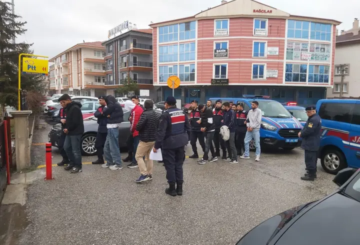 Çubuk’ta yasa dışı bahis operasyonu: 8 tutuklama