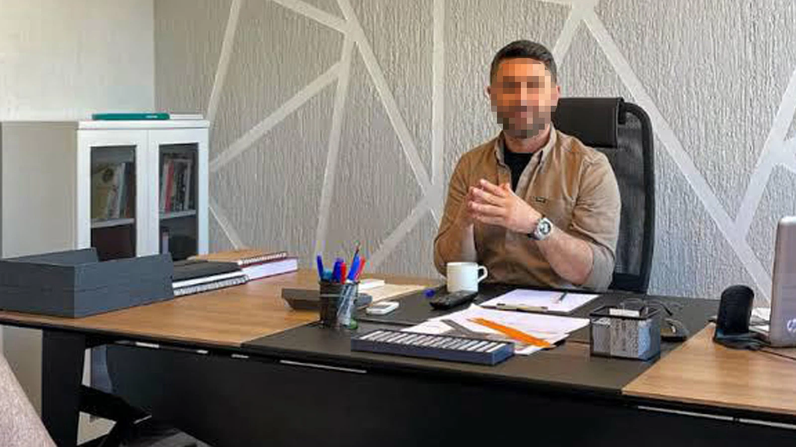 Hayali şirketler üzerinden sözleşme düzenleyerek vurgun yaptı
