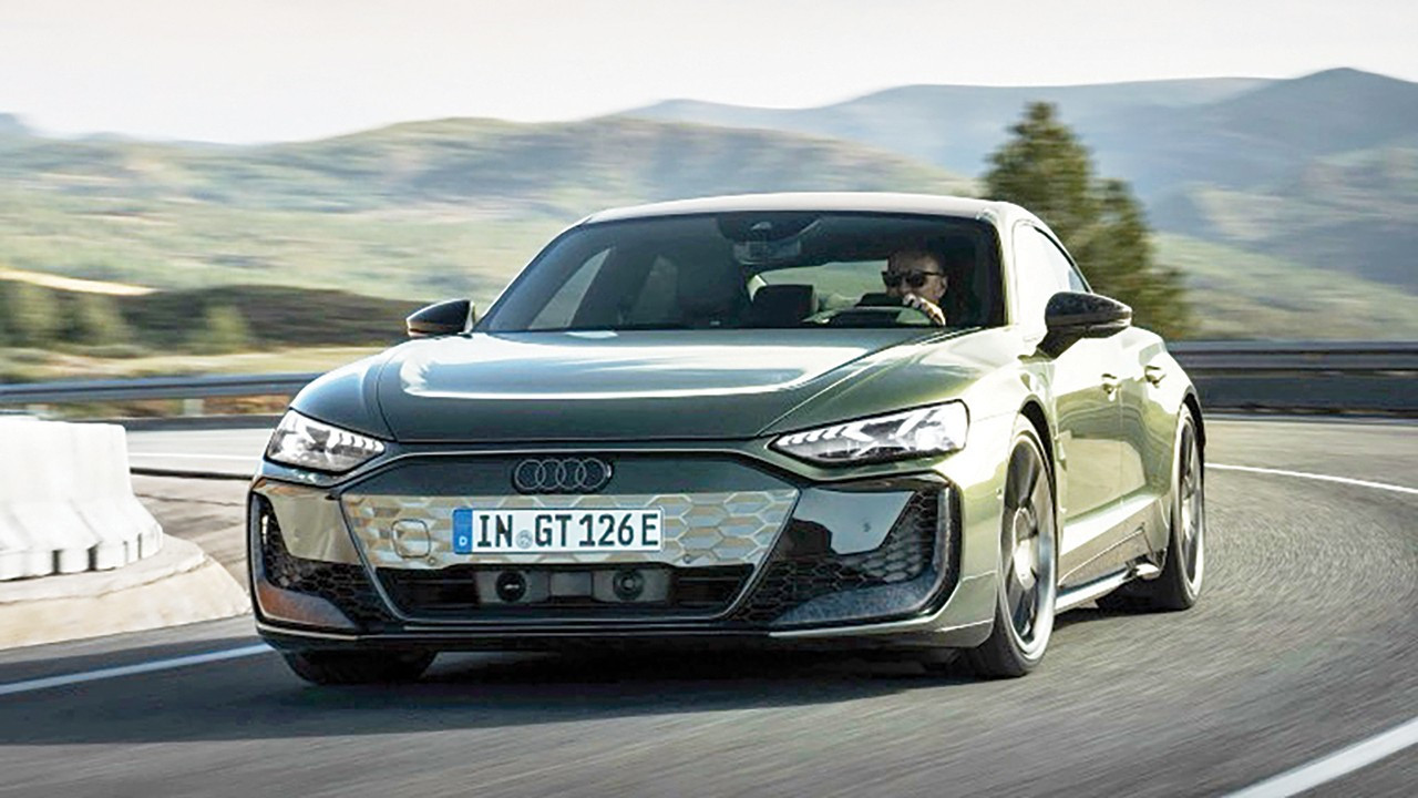 Audi'de yaprak dökümü! 7 bin 500 kişiyi işten çıkaracak