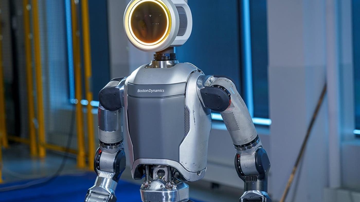 Nvidia CEO'su: "İnsansı robotlar bu sene insan seviyesine ulaşacak"
