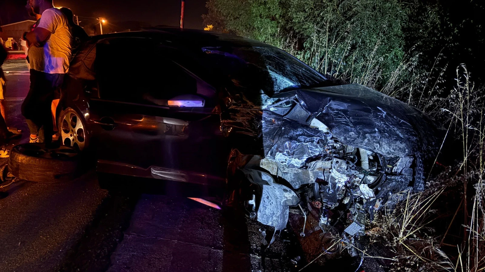 Sakarya'da feci kaza! 1'i ağır 8 yaralı