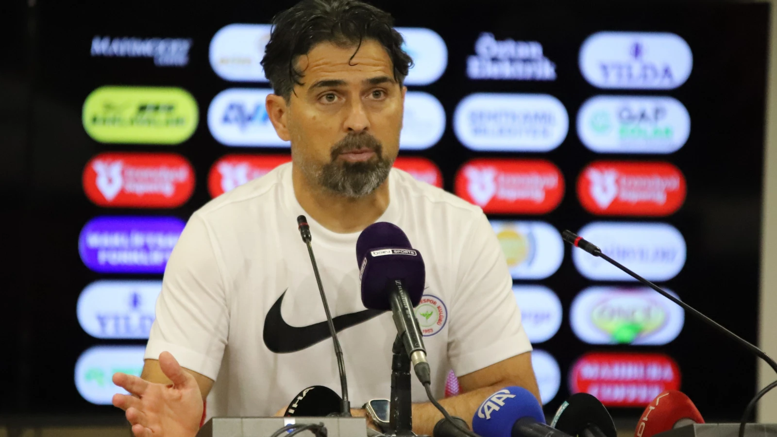İlhan Palut: “Sahadaki görüntüye göre beraberlik ideal sonuçtu”