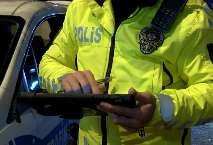 Yol kesen sürücüye 180 bin lira ceza kesilecek