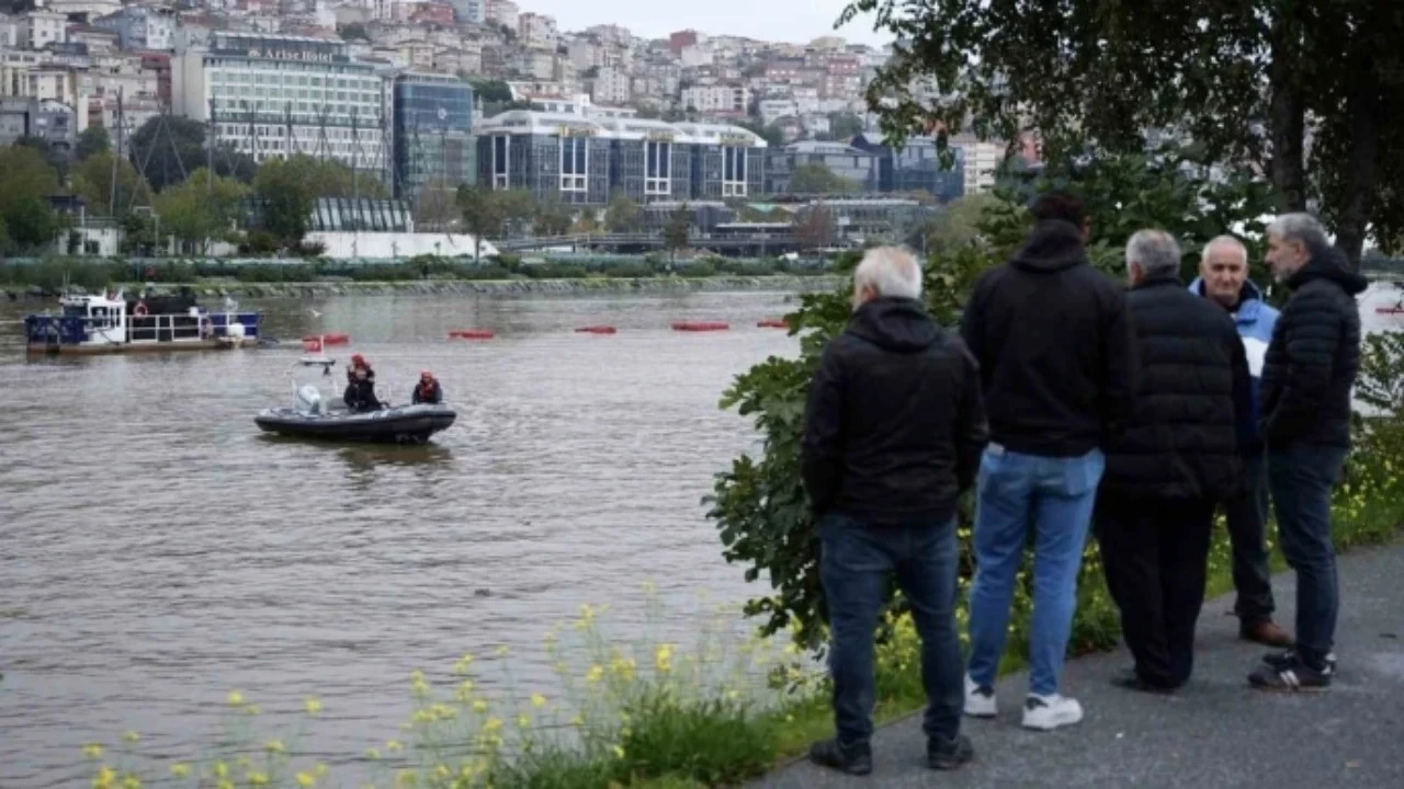 Haliç'te Bir Kişinin Cansız Bedeni Bulundu: Cesedin Ahmet Derin'e Ait Olduğu Değerlendiriliyor