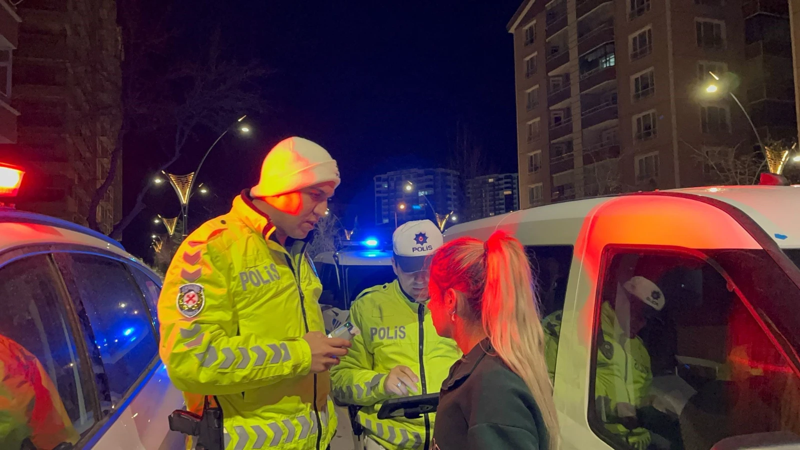 Polisten kaçan ehliyetsiz sürücüden pişkin sözler
