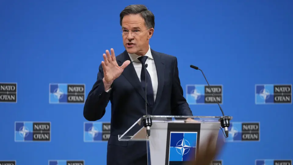 Davos'ta Ukrayna kahvaltısı: Rutte'den dikkat çeken mühimmat fabrikası yorumu