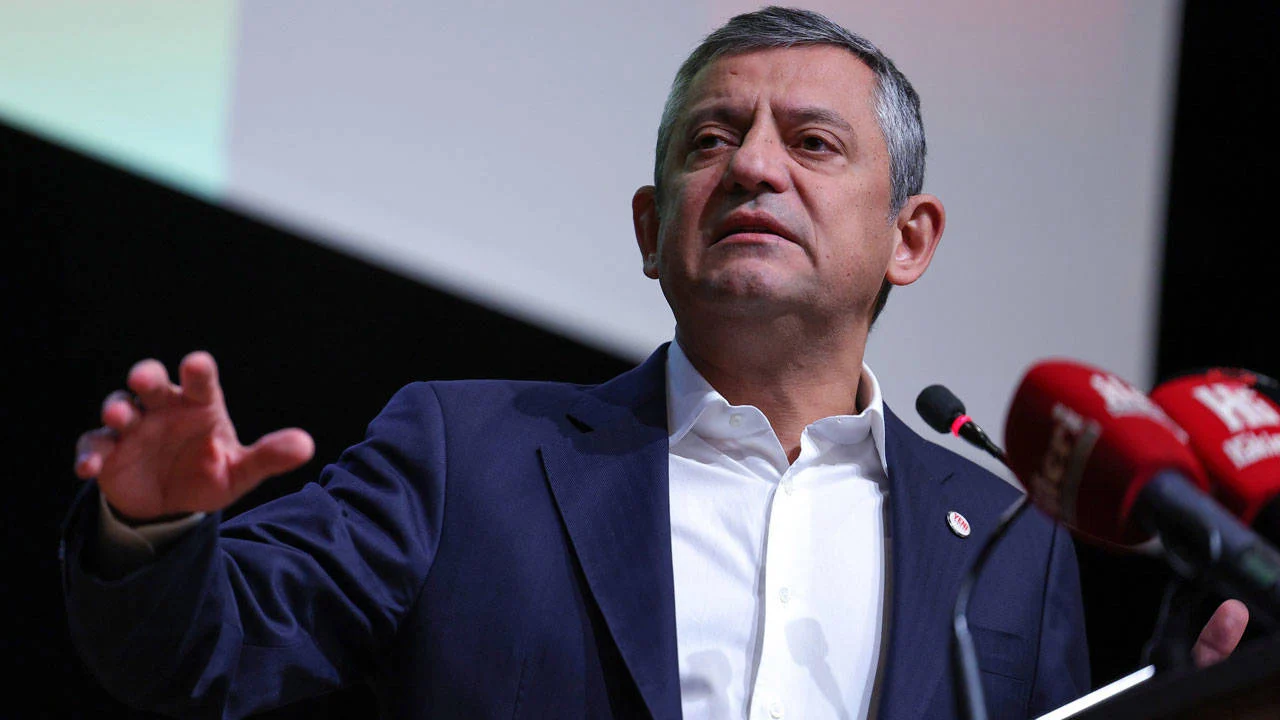 Özgür Özel: Bizim ‘Yeni Siyaset’ Dediğimiz Şeyin Üçayağı Var