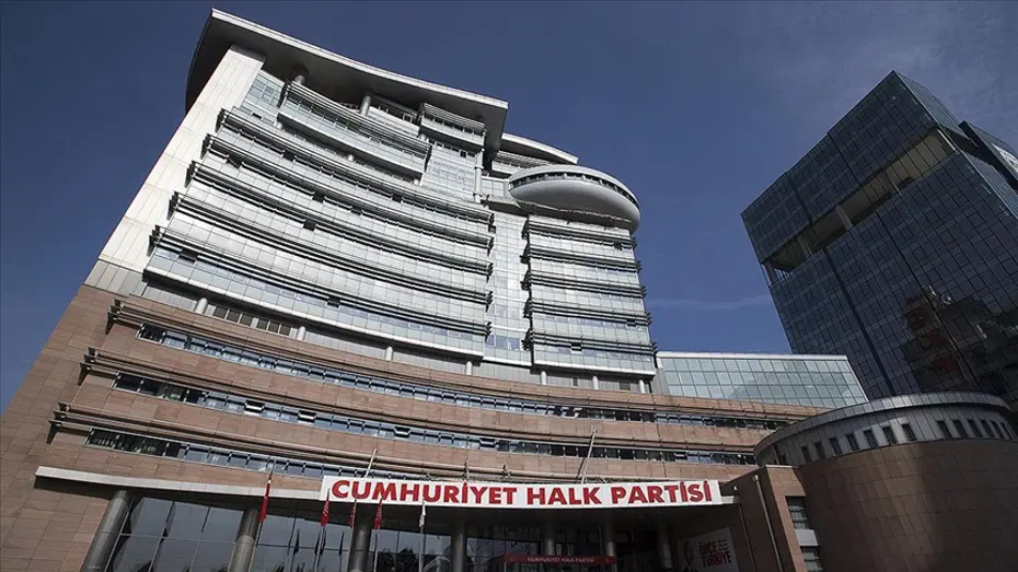 CHP'de kurultay hazırlığı. PM'de büyük değişim bekleniyor