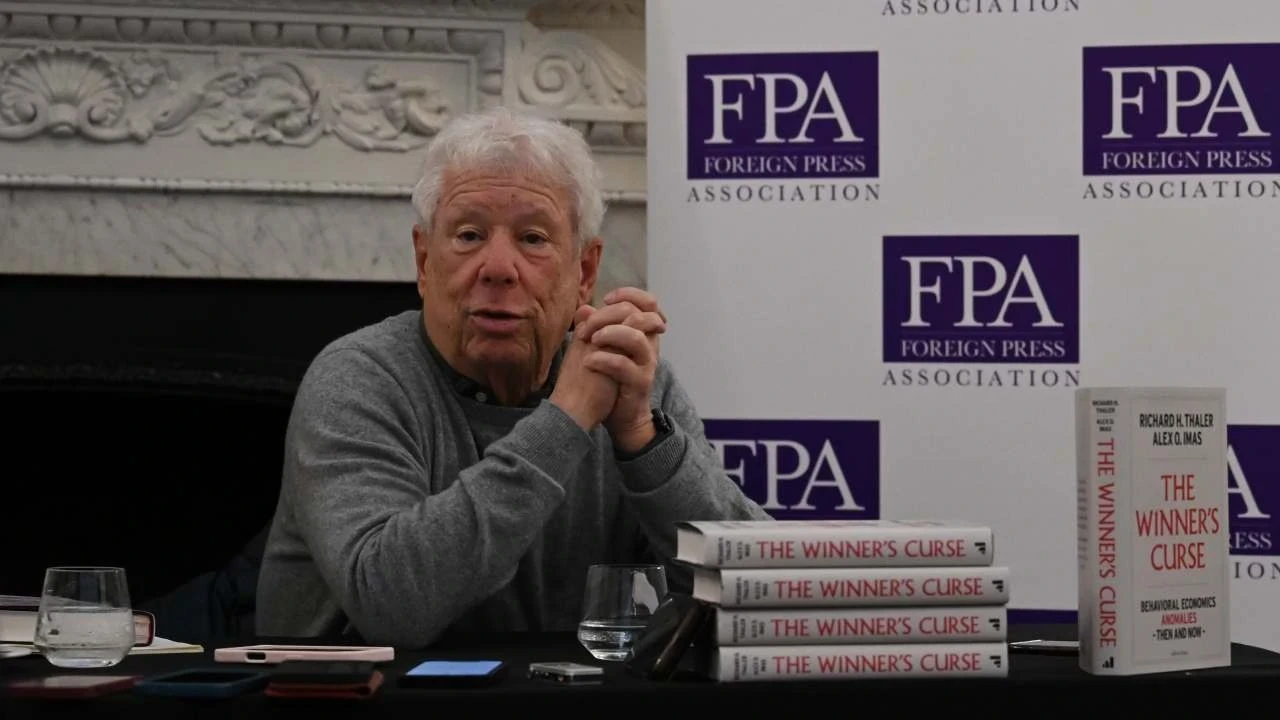 Nobel ödüllü ekonomist Richard Thaler'dan yatırımcılara kritik uyarı