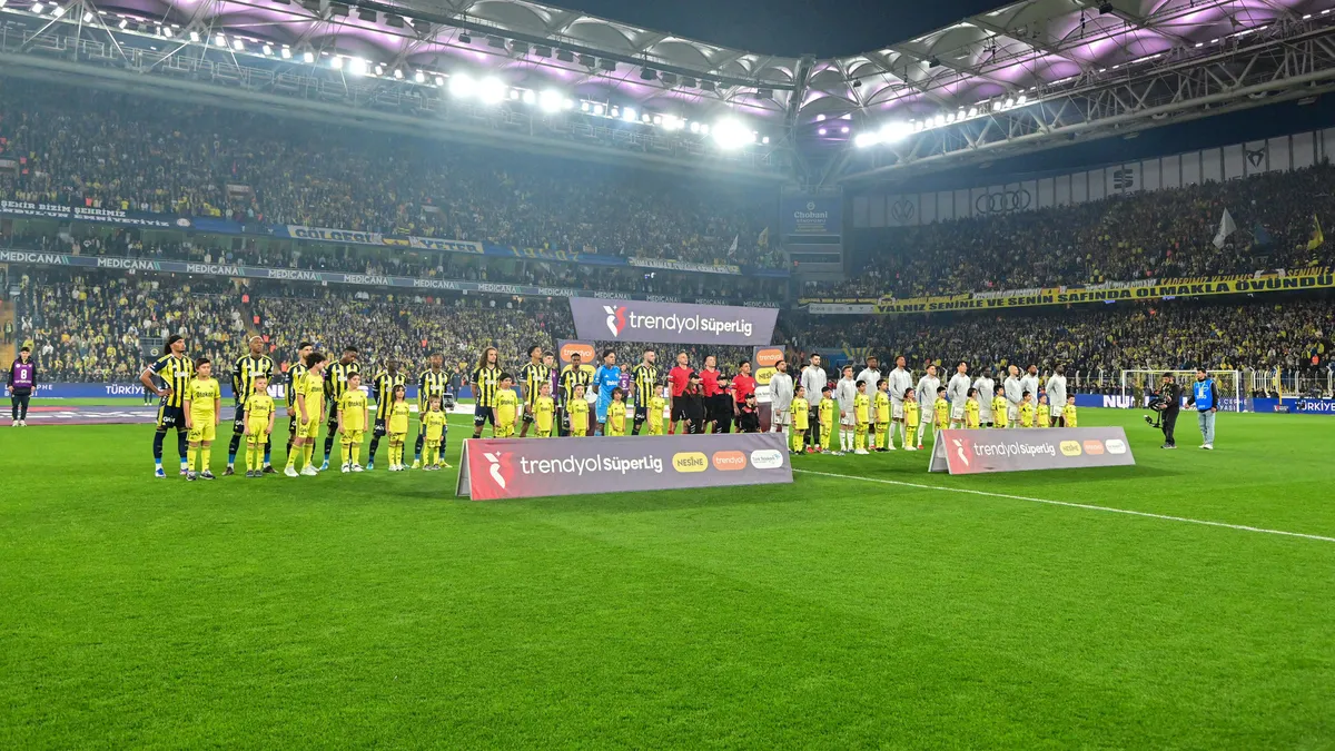 Spor yazarları Fenerbahçe-Beşiktaş maçını değerlendirdi