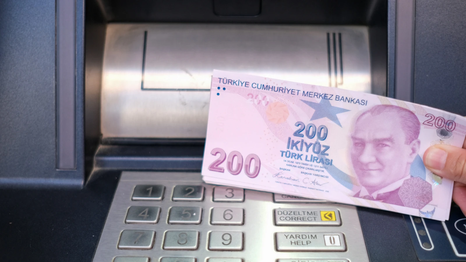 ATM ve IBAN'dan para göndermede yeni dönem! Tarih verildi