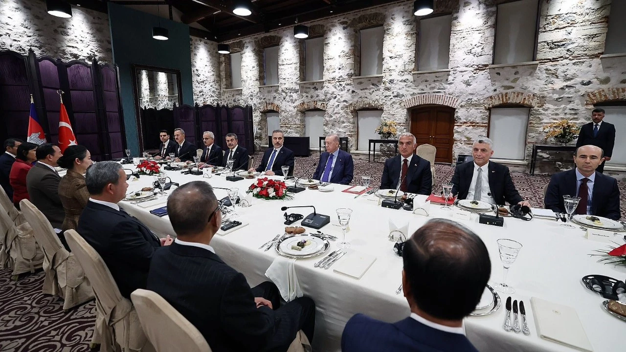Bakan Bolat: Türkiye İle Kamboçya Arasındaki Ticari İş Birliğini Geliştirmeyi Hedefliyoruz