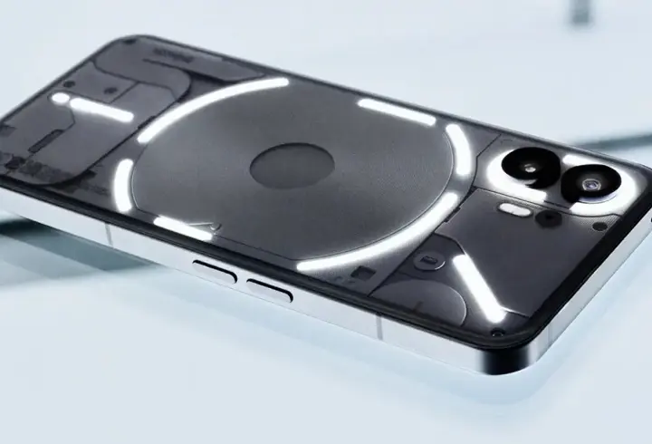 Nothing Phone (3) ailesinin fiyatını açıkladı