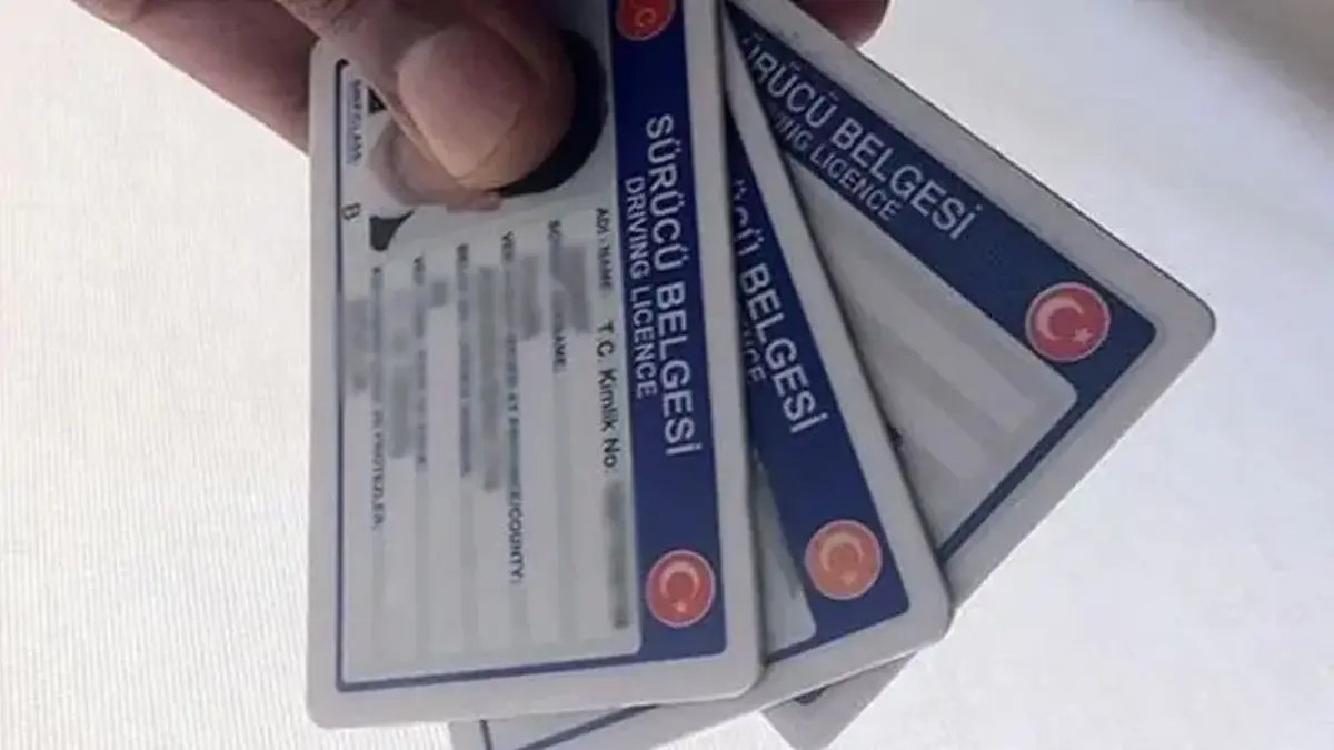 1.5 Milyon Sürücünün Gözü Meclis'te: 2026 Ehliyet Affı Çıktı Mı, Süre İndirimi Geliyor Mu?