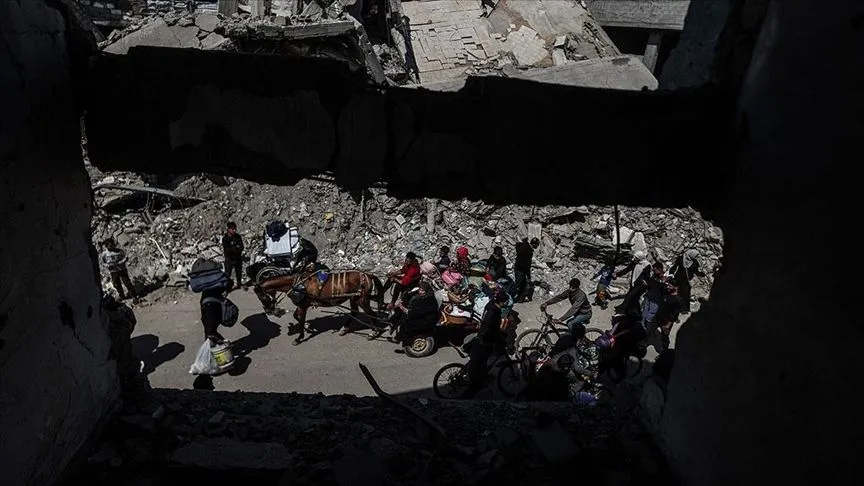 İsrail 18 aydır süren saldırılarıyla Gazze'deki işgalini genişleterek göçü artırıyor