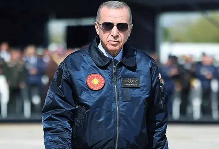 Yunan basınından Erdoğan'a övgü: 'Türk Cumhurbaşkanı güçleniyor!'