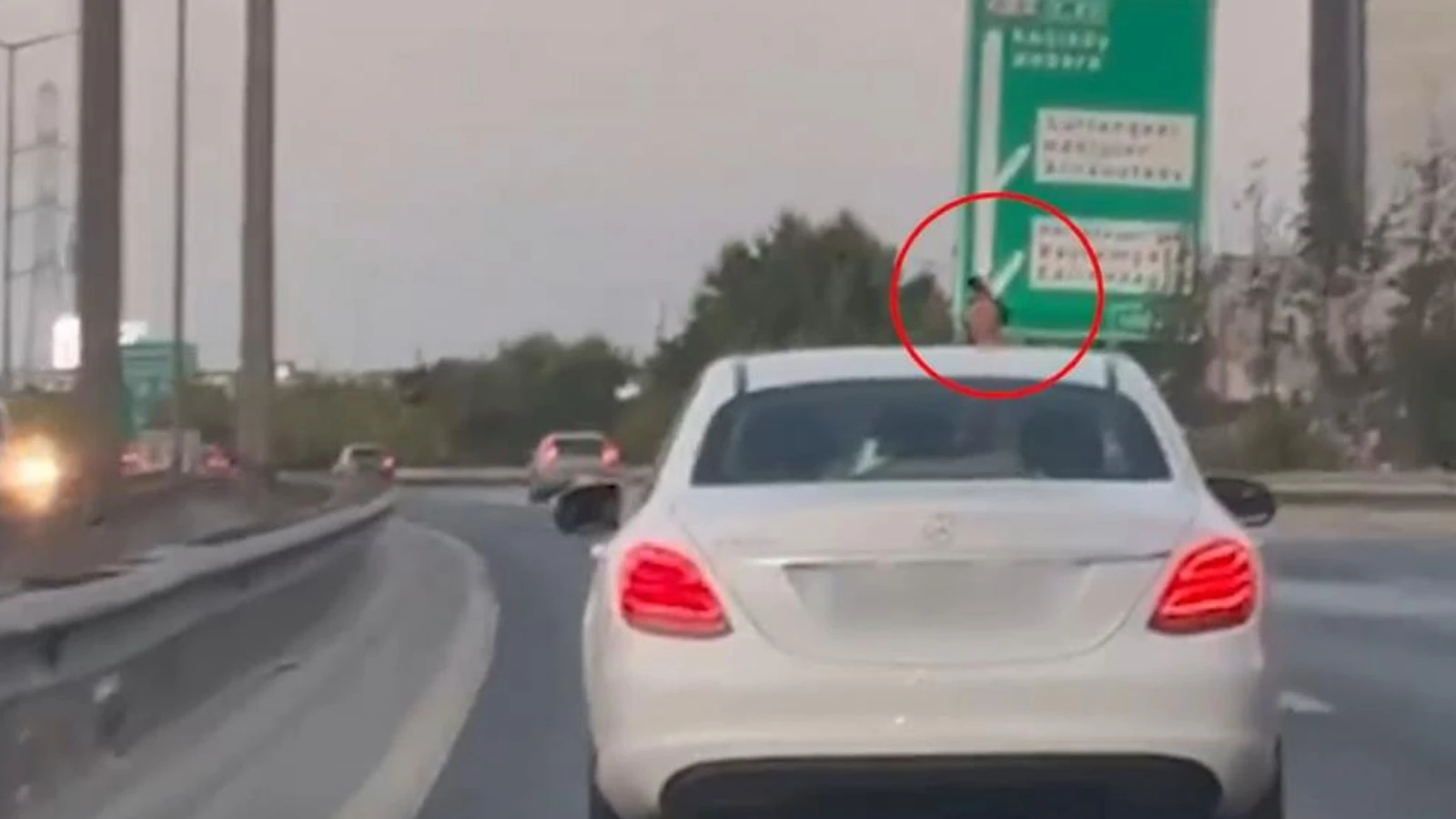 Yer: Esenler! Ellerindeki tabancalarla dehşet saçtılar