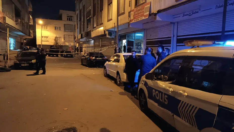 Alacak-verecek kavgası kanlı bitti: 2 ölü, 3 yaralı