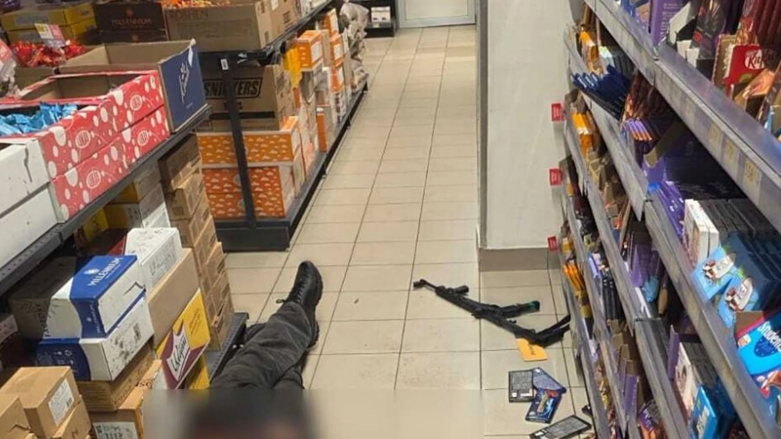Kiev'de kimliği belirsiz bir kişi dehşet saçtı: 5 ölü, 10 yaralı